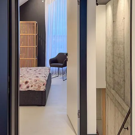 Vakantiehuis 2 Bedroom Stunning In Lokciowe