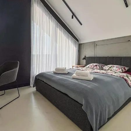 2 Bedroom Cozy In Dom wakacyjny *